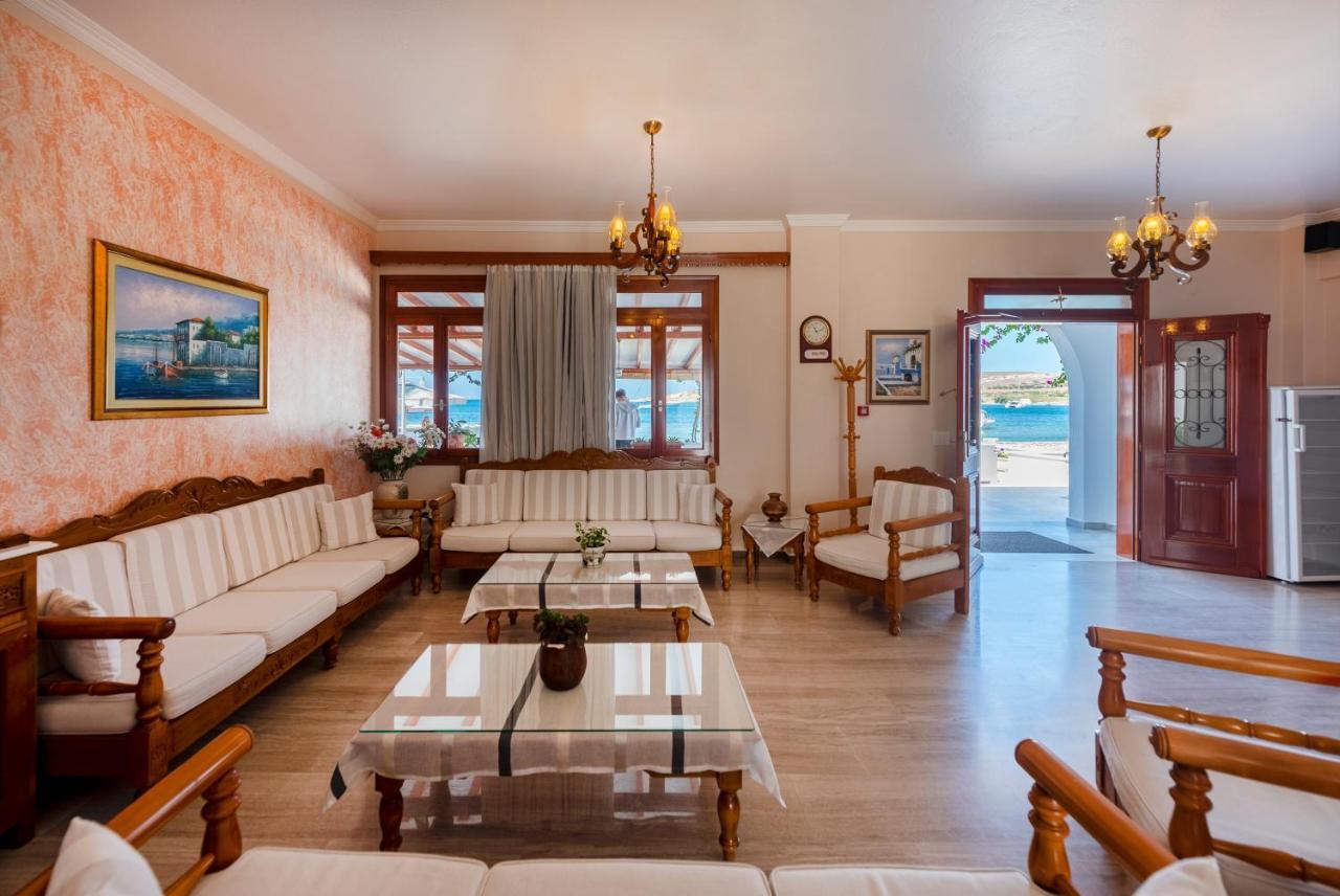 Irene Studios - Beachfront Páros Eksteriør bilde